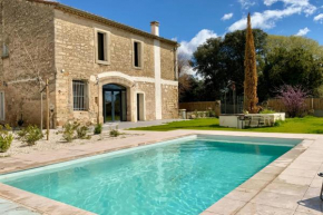 The winegrower- Swimming pool bowling alley and air conditioning !